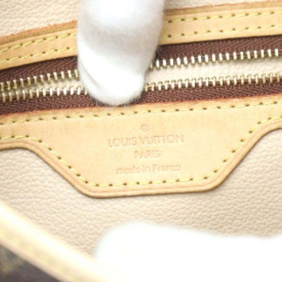 Louis Vuitton Monogram Bucket PM Tote Bag - Picture 13 of 16